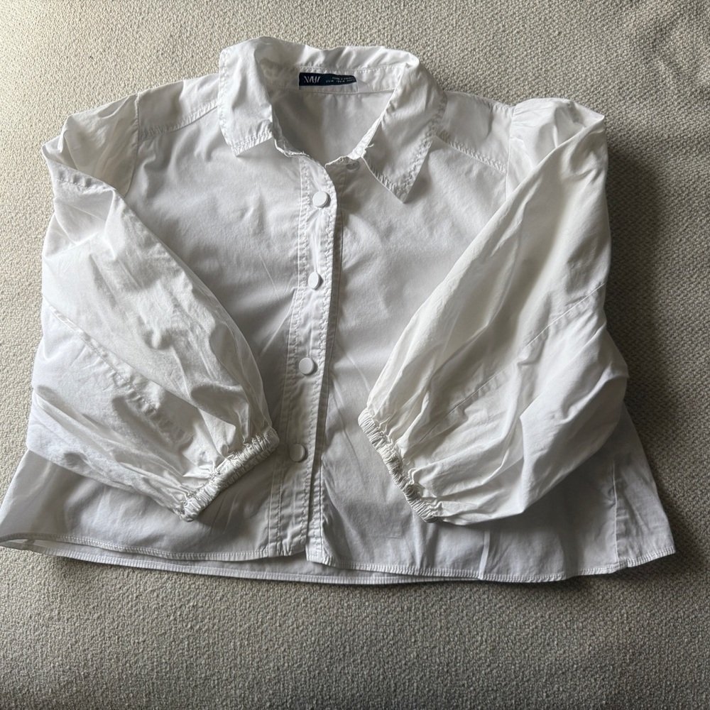 Zara White Puff-Sleeve Crop Button-Up Top